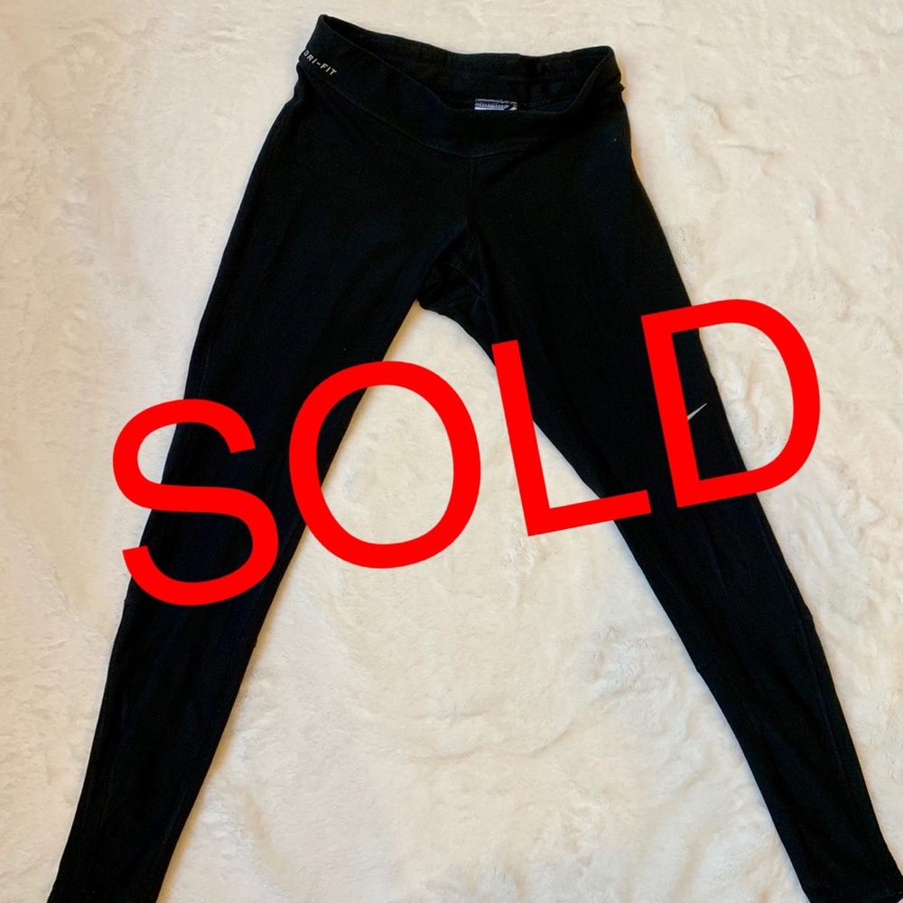 Nike women’s tights